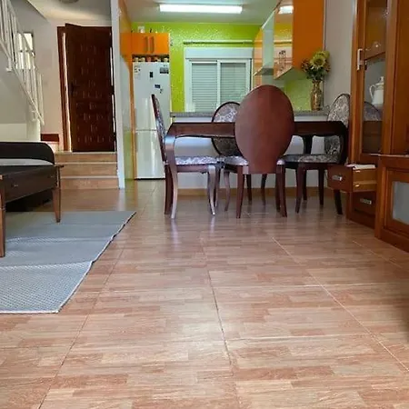 Chalet Adosado Corta Temporada 2 * Benalmadena