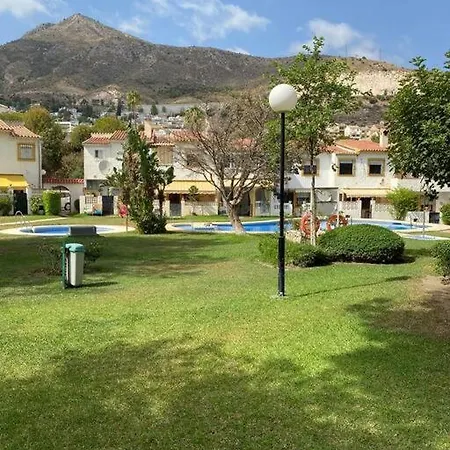 Holiday home Chalet Adosado Corta Temporada 2 Benalmadena